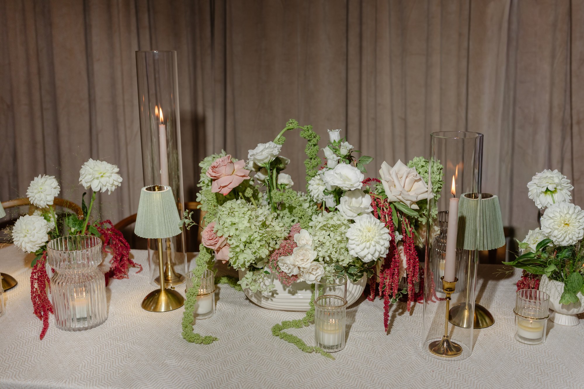The reception tablescape